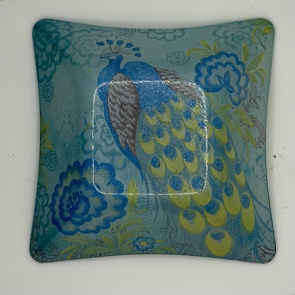 Peacock Design Decorative Glass Plate - Picture 2 of 9